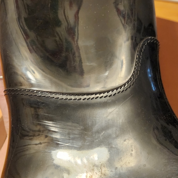 Coach Talia Shiny Rubber Boot - Picture 6 of 8
